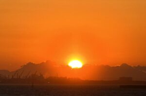 【夢日記】雑誌記事の全要約を書かされる同僚