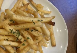 【夢日記】三人の男女と段差から降りる方法